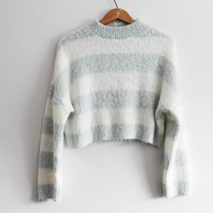 Cropped mockneck sweater